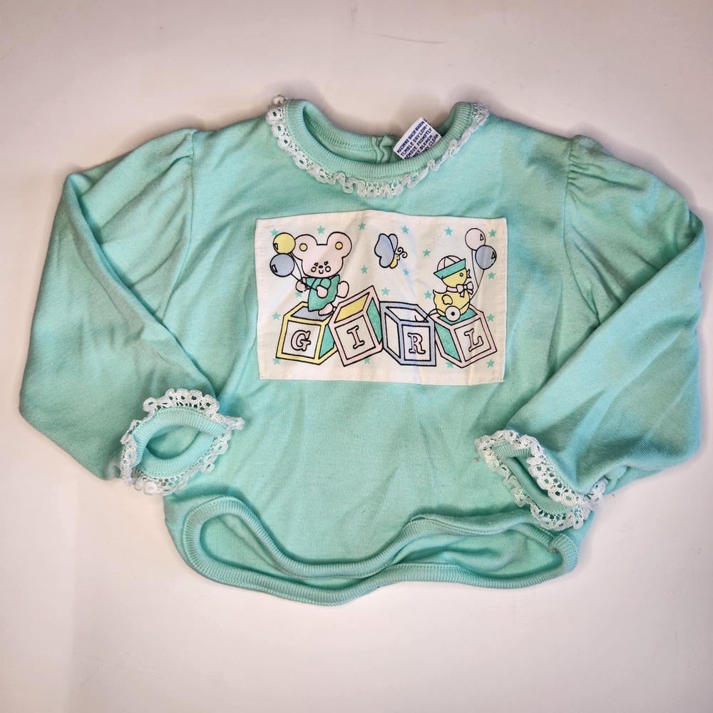 DOE-SPUN Girl Toy Blocks Sweater Baby 6-9 Months‎ Green Layette Sweatshirt VTG
